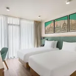 Hilton Garden Center Otel 4*