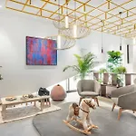 فندق Hilton Garden Center ديبريتْسين