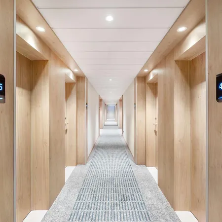 Hilton Garden Center