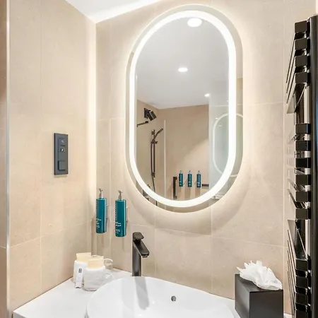 Hilton Garden Center 4* דברצן