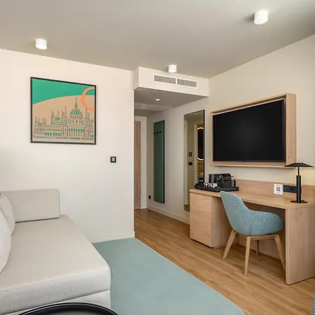 Hilton Garden Center Otel