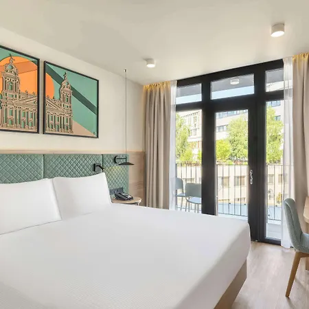 Hilton Garden Center 데브레첸